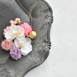 こども和装　優しい色合いデンファレの髪飾り　子供　ヘッドアクセ　七五三　袴　着物 1枚目の画像