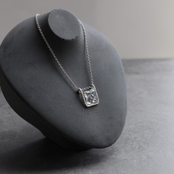 silver925｜ヴィンテージガラスの透明な花ネックレス［Aスクエア］ 5枚目の画像