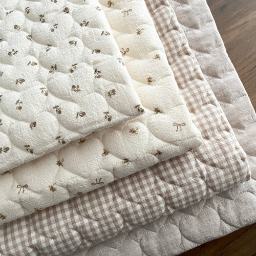 びび　りぼん　刺繍生地　ハート　キルト　キルティング　レッスンバッグ　ヌビ 新柄追加】韓国生地 ハートキルト ヌビ キルティング 生地 布