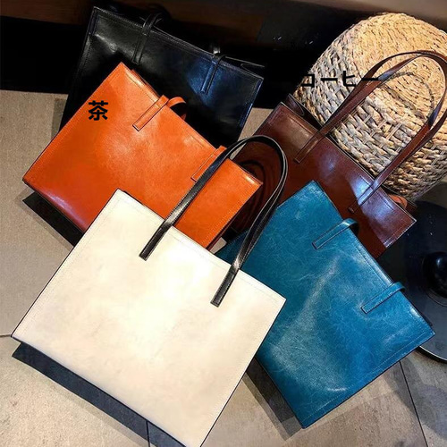 通勤に最適ショルダ一|韓国風のオイルワックス牛革|トートバッグ