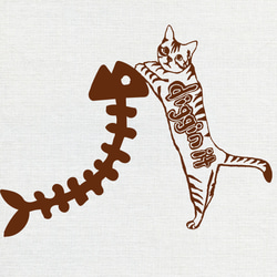 【限定セール中！】15%オフ！￥3,300→￥2,980 猫とホネ Tシャツ ホワイト 猫柄 綿100% シルクスクリー 3枚目の画像