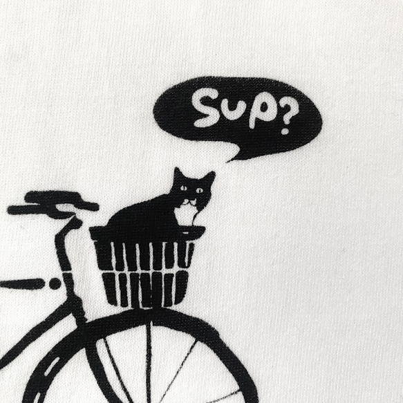 【猫と自転車】Tシャツ ホワイト 猫柄　シルクスクリーン 綿100% S〜L 3枚目の画像