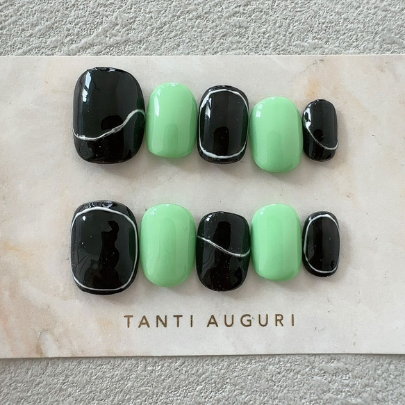 【sample】オーダーネイルチップ 推し活 付け爪 つけ爪 緑 黒 サブカル sample】オーダーネイルチップ 推し活 付け爪 つけ爪 緑 黒 サブカル