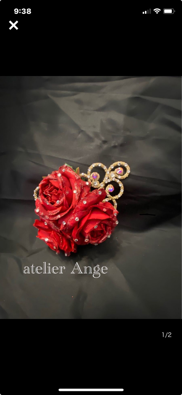 赤い3輪薔薇のバレエ用髪飾り　イベントコサージュ　高級ラインストーン 2枚目の画像