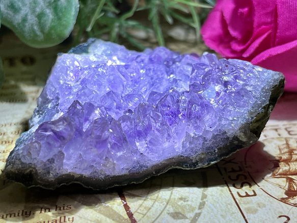 【愛の守護石♡】アメジスト　紫水晶　クラスター　原石　ラフストーン 2枚目の画像