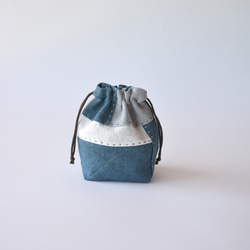 綠松石藍色，Kogin 生魚片 x 拼布 [亞麻，帶角撐板的抽繩袋] 非常適合整理行李。 第3張的照片