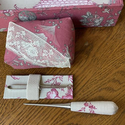 カルトナージュ(中)裁縫箱　中国風柄でステキ‼︎ 大きさも使いやすい‼︎レース、ビーズアンティーク 4枚目の画像
