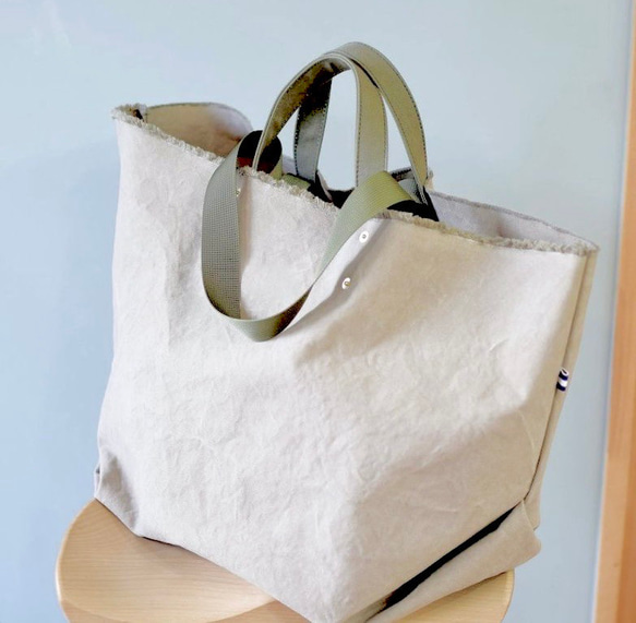EASY TOTE / Large アーミーダック 1枚目の画像