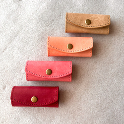 ミニ キーケース キーホルダー 革 イタリアレザー オイルレザー  小さな浪曼派コンパクトキーケース  名入れ 刻印 2枚目の画像