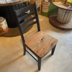 在庫あり　即納　Ok  Hotaru 椅子　チェアー　キッチン　リビング　ダーク　ブラック　家具　天然木　無垢材 7枚目の画像