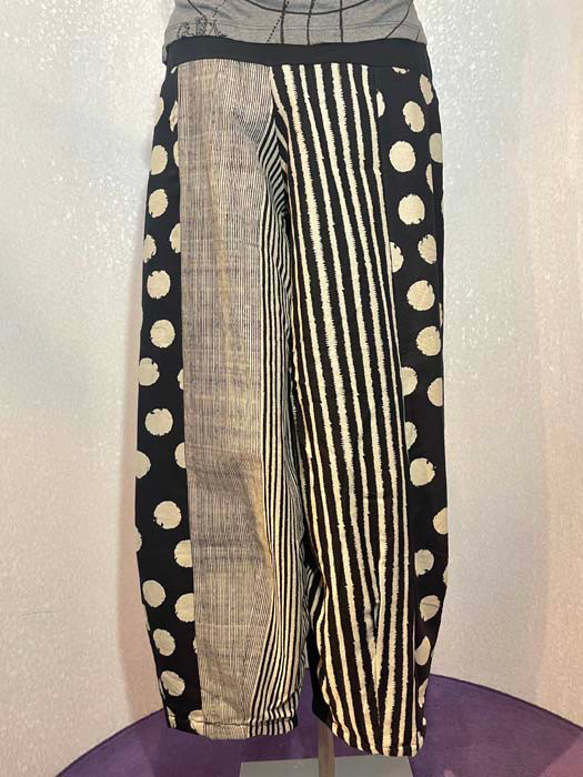 【タイ買付け】アラジンパンツ ドット柄パンツ エスニックパンツ アジアン エスニックファッション 1枚目の画像