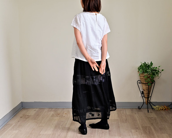 趣きのある３D花模様織りのギャザースカート：インナーペチコート付き 14枚目の画像
