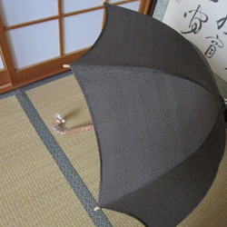 本場泥大島紬の着物から日傘（傘袋付き） 8枚目の画像