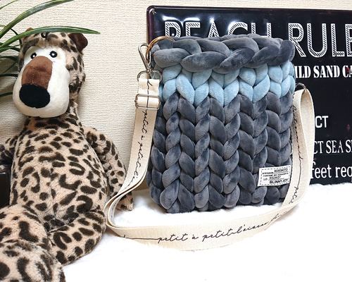 1c662320c7008fce55e30c42c5a2ff