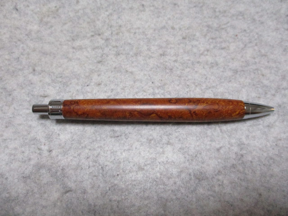 デザートアイアンウッド　極上バール　キヌカオイル仕上げ　木軸ボールペン(シャープペンシル)　希少材　 3枚目の画像