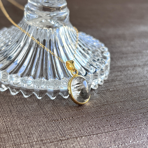 14kgf☆希少☆宝石質プラチナルチルクォーツAAA☆12.8×9.5mm☆枠