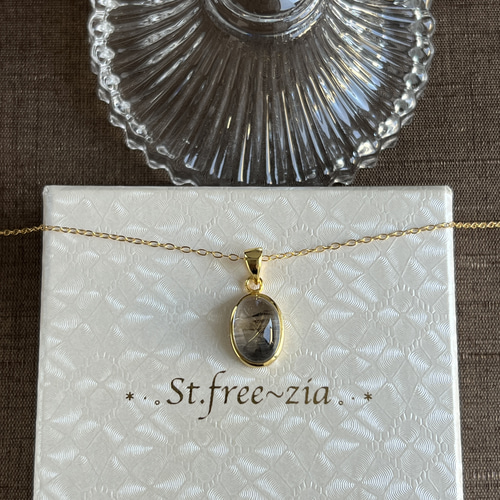 14kgf☆希少☆宝石質プラチナルチルクォーツAAA☆12.8×9.5mm☆枠