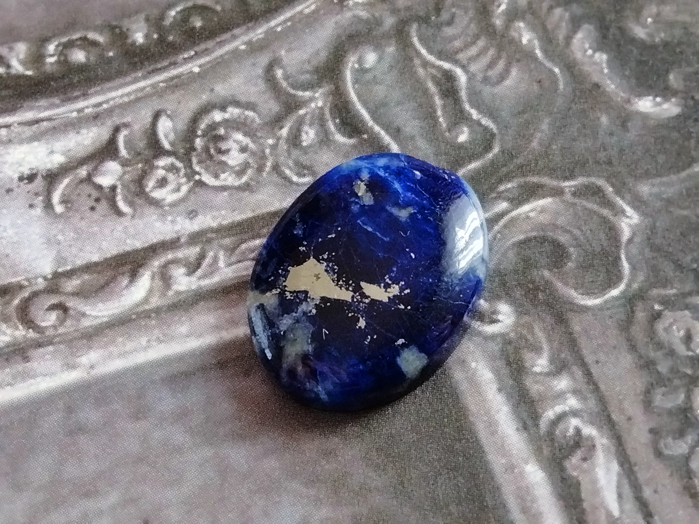 カルーンダ・タイプ 希少！ NWA5515隕石+ 輝く結晶!タタフィン隕石 標本