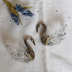 スワンのお塩入れ サリエール サレロン シルバーメタル＆ガラス フランスブロカント 2枚目の画像