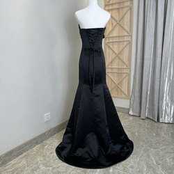 売れ人気商品！黒い　立体的なドレス　チューブトップ　ウェディングドレス　上質なドレス　サテン　花嫁パーティードレス前撮り 7枚目の画像