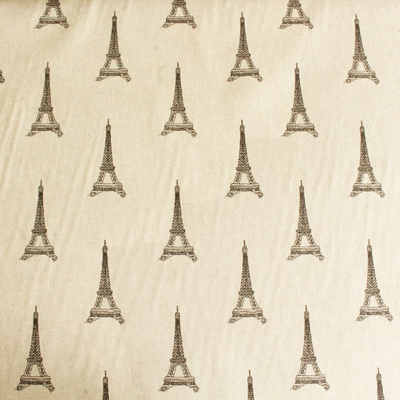 ハーフカットsize！『 B&B Fabrics　シンプルでお洒落！エッフェル塔』～70×50cmでカット済み～ 1枚目の画像
