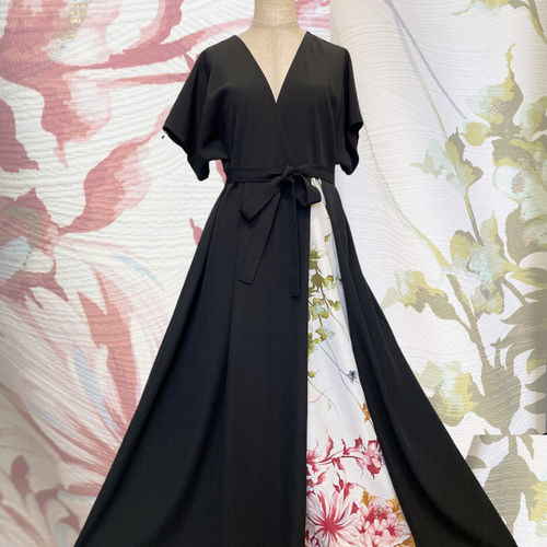 黒の品格 上質 差し色カシュクールワンピース 正絹 着物リメイク