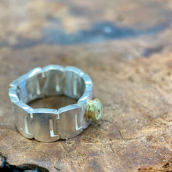 K18YG枠ローズカットダイヤsilverリング(送料無料)ダイヤは小粒ですがキラキラ感ありあり 5枚目の画像