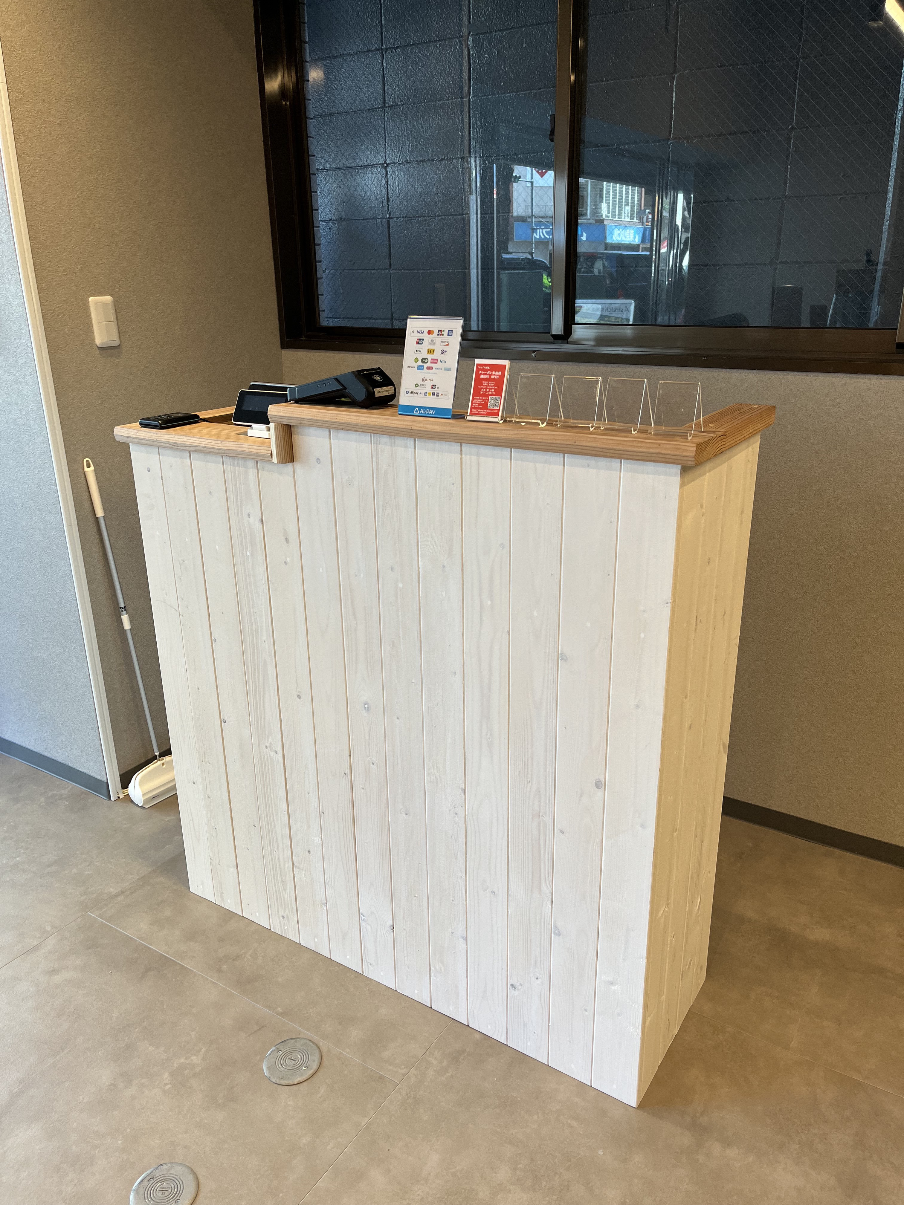 ワイド120 段差カウンター　レジカウンター　受付カウンター