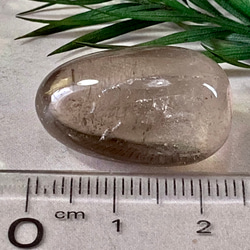 万華鏡✿*:・ レインボー スモーキークォーツ 　原石　タンブル　煙水晶 10枚目の画像