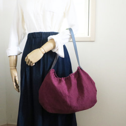 綾織リネンのギャザリングバッグ 3枚目の画像