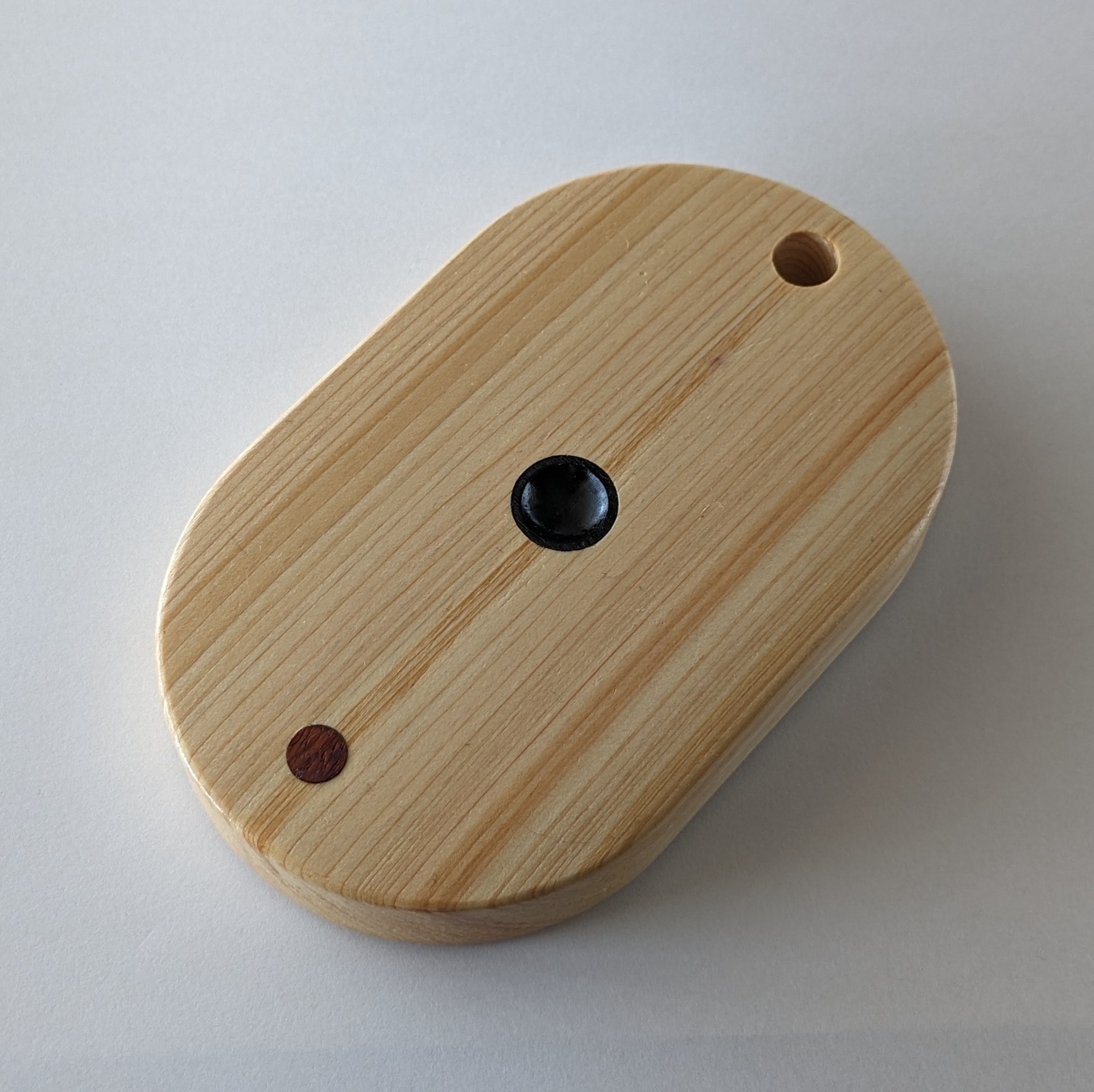 チェロ・エンドピン響板（楕円型）／コンクリート下地床用／2404