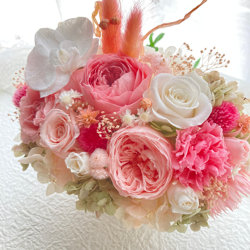 豪華プリザーブドフラワーの胡蝶蘭大輪バラ パステルピンク系アレンジ