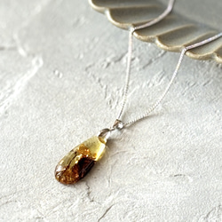 ペンダントトップ ネックレストップ シルバー925 琥珀 アンバー