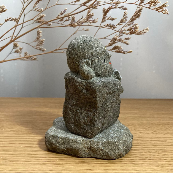 お地蔵様『雛菊』石の彫刻 3枚目の画像