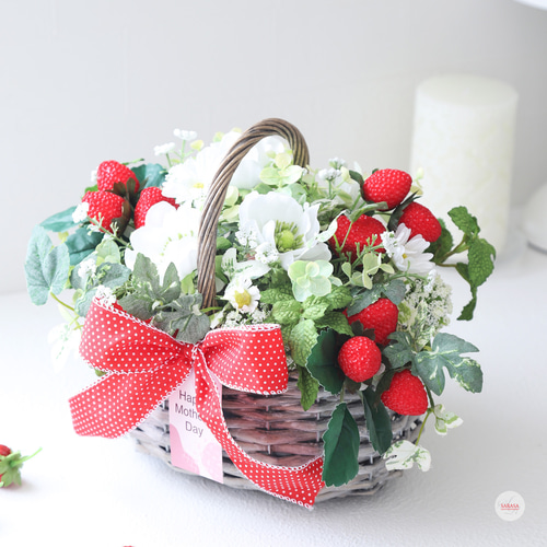 ＊*..優しい彩りのフラワーバスケット＊..°.ナチュラルアレンジ　お花の贈り物 優しい彩りのフラワーバスケット＊..°.ナチュラルアレンジ お花