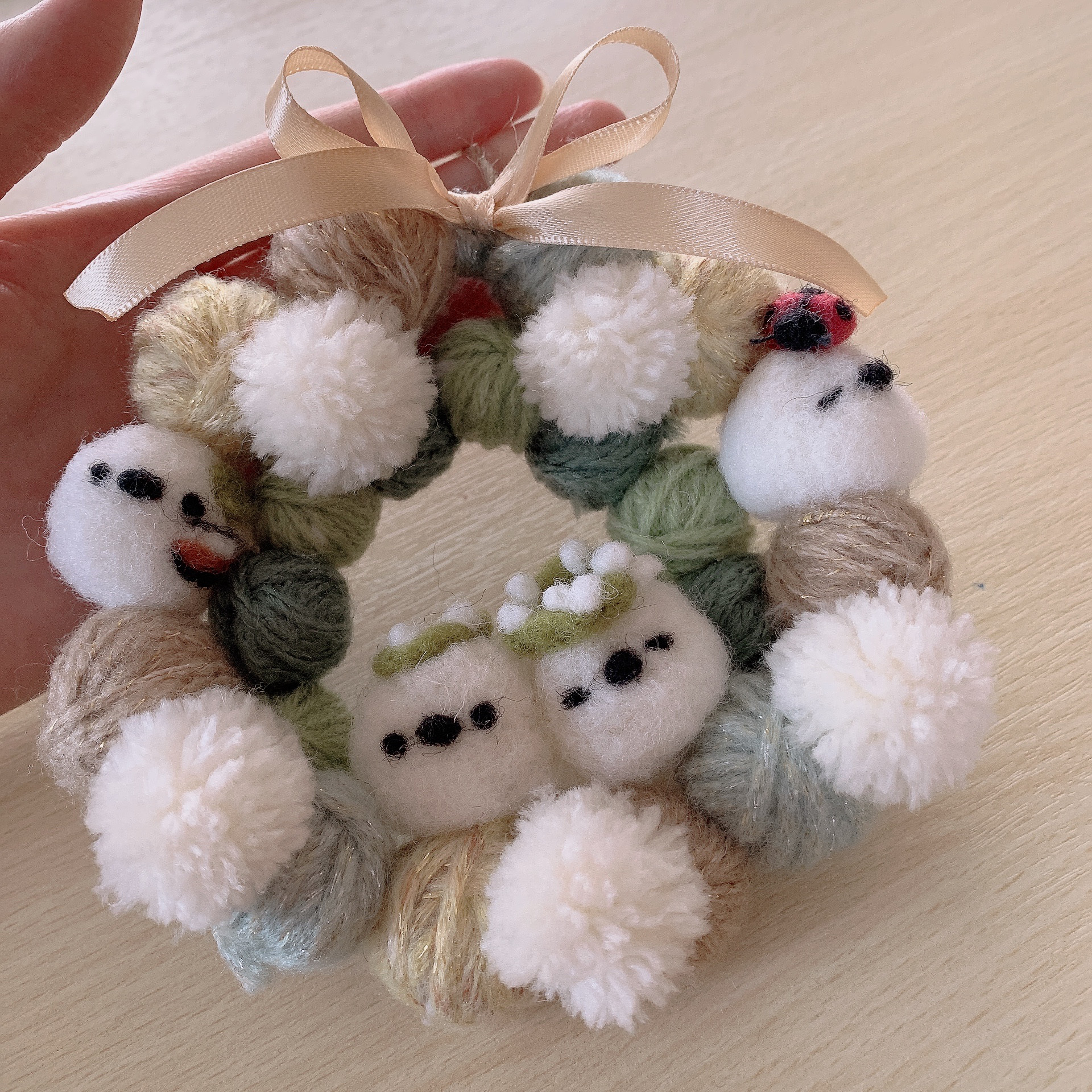 【SOLD】クリスマス ☆ミニリース  シマエナガさん SOLD】クリスマス ☆ミニリース シマエナガさん