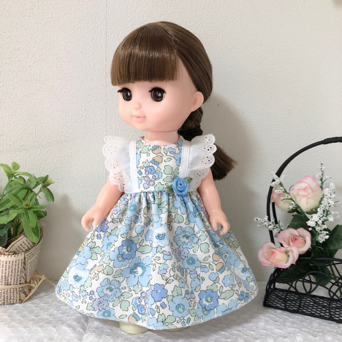 ハンドメイド　ドール服　ソランちゃんの服　ワンピース　リバティ リバティオックス生地のワンピースブルー☆ 26cmドール服 ソランちゃん