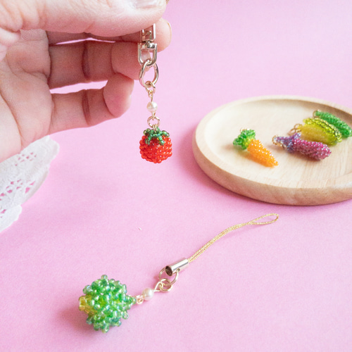 ☆専用品☆マルチーズのストラップ☆ビーズマスコット☆チャーム
