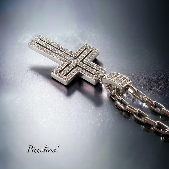 ビジュー輝く▶十字架(クロス)のネックレス シルバー お出かけ フォーマル 10枚目の画像