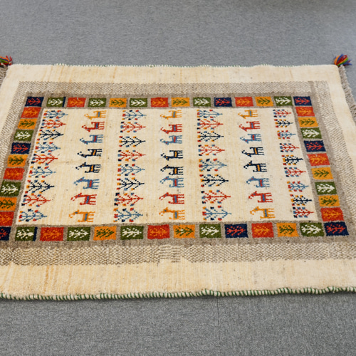120×80cm【ペルシャ絨毯 手織りギャッベ】アマレ族ギャッベ 120×80cm【ペルシャ絨毯 手織りギャッベ】アマレ族ギャッベ