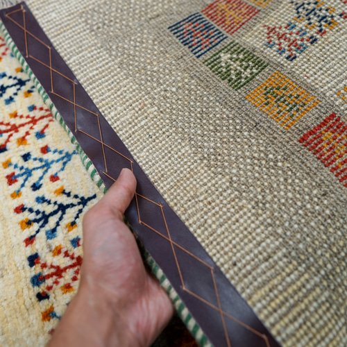 120×80cm【ペルシャ絨毯 手織りギャッベ】アマレ族ギャッベ 120×80cm【ペルシャ絨毯 手織りギャッベ】アマレ族ギャッベ