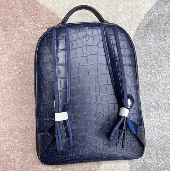 ワニ革 鞄 リュックサック バックパック デイパック メンズバッグ 旅行バッグ クロコダイルレザー 大容量 男女兼用 3枚目の画像