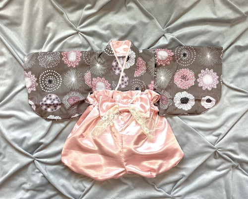 ハンドメイド ベビーはかま 桃霞に菊花鞠模様×コーラルピンク ベビー袴 桃鞠レース ベビー服 ToYoMi 通販 17600143｜Creema