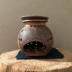 【再販】焼き締めの茶香炉　受け皿2枚付き　(アロマポット) 3枚目の画像