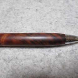 タスマニアンタイガーマートル　縮み杢　椿油仕上げ　木軸ボールペン(シャープペンシル)　希少材 7枚目の画像