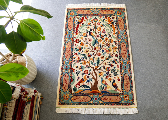 130×85cm　【ペルシャ バラミン産 手織り絨毯】 ペルシャ バラミン産 手織り絨毯