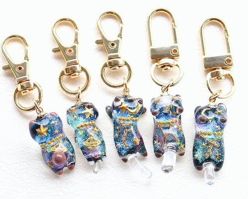 宇宙の立体猫のキーホルダー レジンアクセサリ― キーホルダー 宇宙の立体猫のキーホルダー レジンアクセサリ― キーホルダー