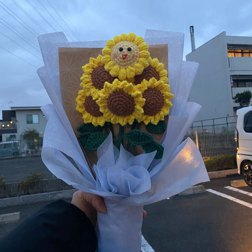 ひまわり毛系の花束 編み物 母の日お祝い 毛糸 raica 通販 17600605