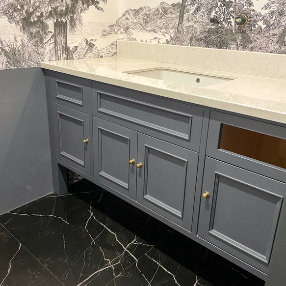 店舗向けおしゃれな洗面化粧台 輸入住宅向けかわいい洗面台 オーダーメイド家具 人工大理石フィオレストーン KOHLER 