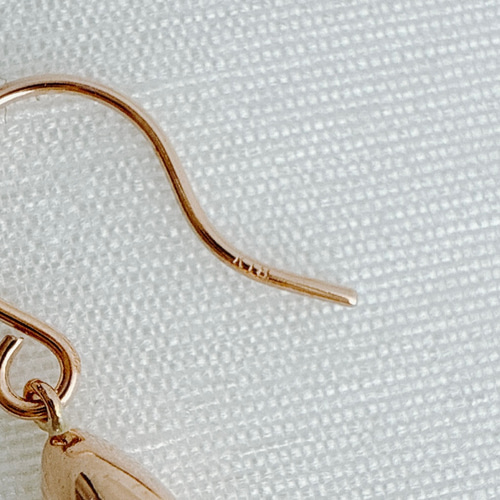 (C100611)K18 YG ティアドロップピアス ダイヤモンド しずく C100611)K18 YG ティアドロップピアス ダイヤモンド しずく